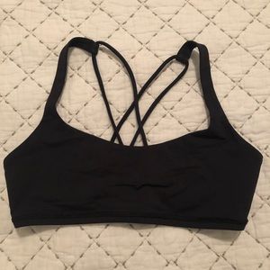Lululemon Free to Be Bra